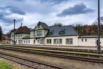 Fototapeta na wymiar Elend Bahnhof