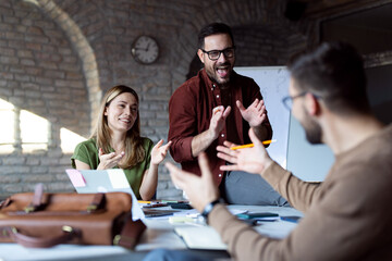 A freelancers discussing in office