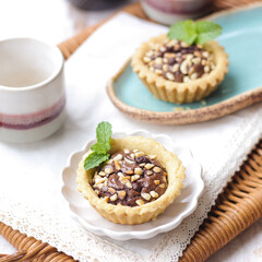 Mini Pie Brownies, sweet dessert suitable for tea or coffee time, with various topping