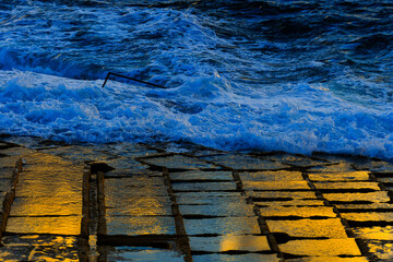 Ocean rushing on salt ponds