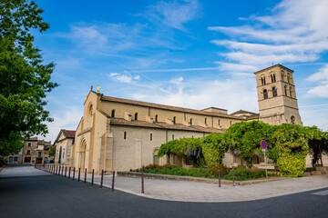 Fototapeta na wymiar Église Notre Dame de Belleville-sur-Saône