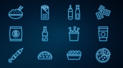 Fototapeta premium Set line Pizza, Coffee cup to go, Sauce bottle, Bottle water, Hard bread chucks crackers, Rice in bowl with chopstick, Chicken leg package box and Doner kebab icon. Vector