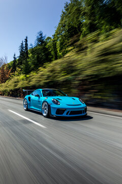 Seattle, WA, USA
May 15, 2023
Porsche Weissach RS