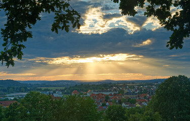 Sonnenuntergang über Burgkunstadt