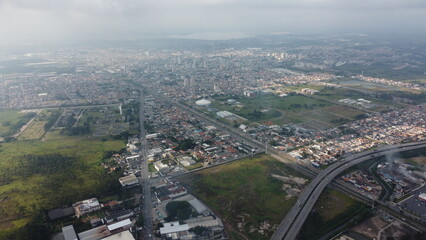 Visão aérea do trecho urbano na cidade de Poá, SP, Brasil. - obrazy, fototapety, plakaty