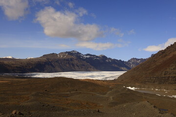 
View of a lake of Svínafellsjökull which is a glacier in Iceland constituting a glacial tongue of Vatnajökull.
