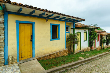 Fototapeta na wymiar casas históricas no distrito de Lavras Novas, cidade de Ouro Preto, Estado de Minas Gerais, Brasil
