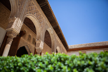 Obraz premium Arch outside the Red Palace in Granada Spain