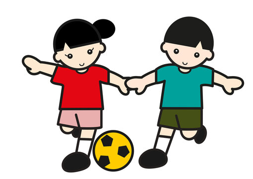 サッカーをする男の子と女の子