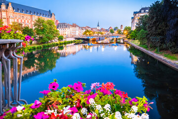 Town of Strasbourg canal and historic architecture view - obrazy, fototapety, plakaty