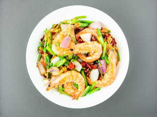 A dish of home-cooked celery fried shrimp