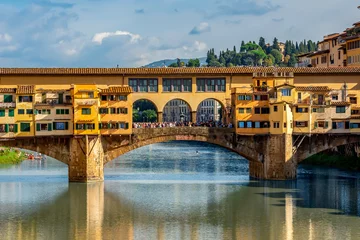 Photo sur Plexiglas Ponte Vecchio Ponte Vecchio bridge over Arno river in Florence, Italy