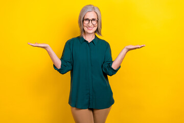 Photo of lady entrepreneur hold hands demonstrate shopping sale options pros cons isolated shine color background