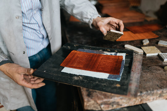 Artisan stamping leather