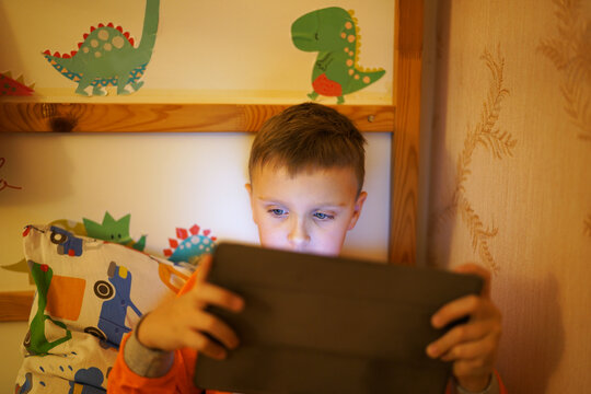 boy using tablet