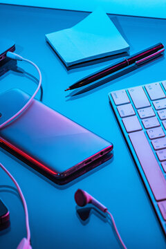 Scattered device on modern office