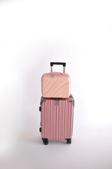 mala para viagem em fundo branco 