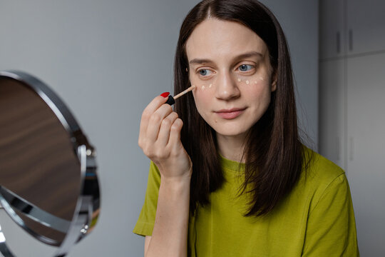Doing make-up at home 