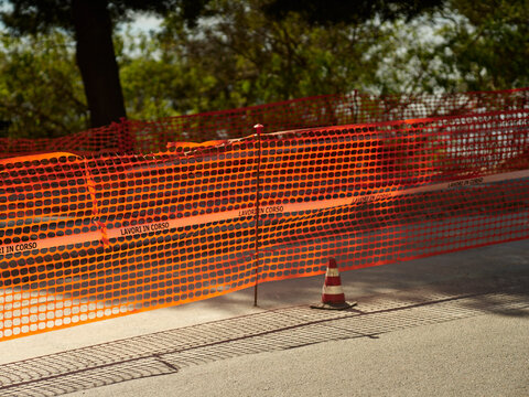 Road works, worksite. Street escavation.