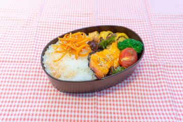 手作りのお弁当