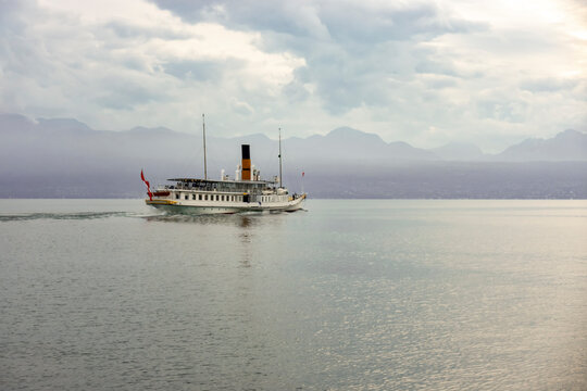 From Lausanne, a ferry steamer departs.