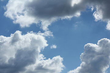 Fototapeta premium bright cumulus cloud and blue sky