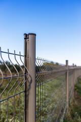 Modèle de grillage rigide 