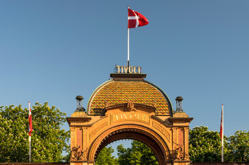 Eingang zum Tivoli Vergnügungs- und Erholungspark, Kopenhagen, Dänemark