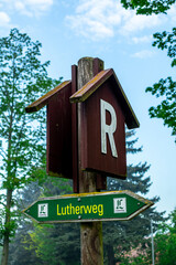 Erste Schritte auf dem Rennsteig zwischen Hörschel und Blankenstein im schönen Frühling - Thüringen - Deutschland
