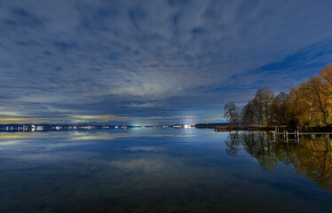 Nachthimmel am Starnberger See bei Tutzing, Bayern Deutschland