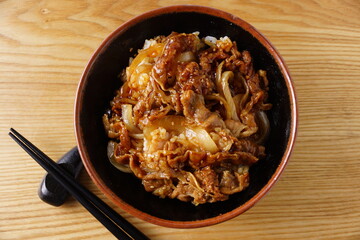 牛丼　和食