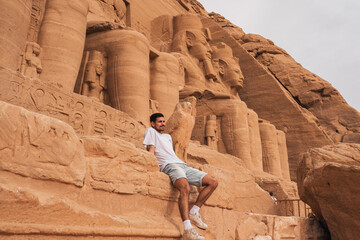 Fototapeta na wymiar young male traveler visits Abu Simbel. Egypt