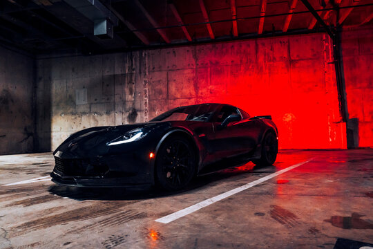 Seattle, WA, USA
May 17, 2023
Corvette Z06 parked