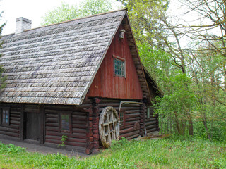 Fototapeta na wymiar Old wooden house. rustic hut.