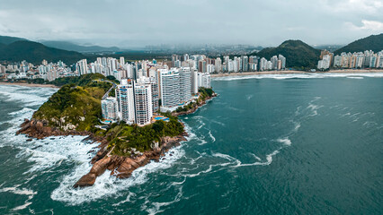 Praia Litoral São Paulo Guarujá Pitangueiras Verão Surf Ondas Veraneio Paulista Prédios Bairro...