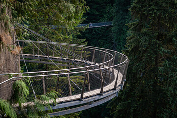 Cliffwalk's narrow walkways and grainy floors generate adrenaline-pumping trips into the forest. Not for the faint of heart, the Cliffwalk juts out from the granite cliff face above the Capilano River
