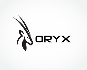 simple oryx head bold line art style logo design template illustration inspiration