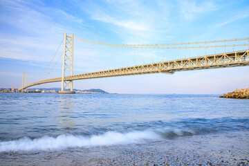 淡路島から見た初夏の明石海峡大橋　兵庫県淡路市　Akashi Kaikyo Bridge in early summer seen from Awaji Island. Hyogo Pref, Awaji City.