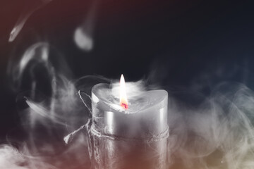 Kerze - Kerzenschein - Rauch - Candle Light - Burning - Smoke	- High quality photo	
