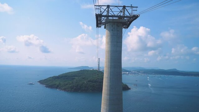 ベトナム　フーコック島　世界最長のケーブルカーからの景色