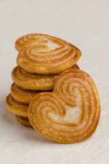 heart shaped cookies	
