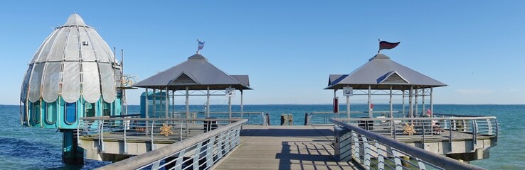 Grömitz - Seebrücke mit Tauchgondel