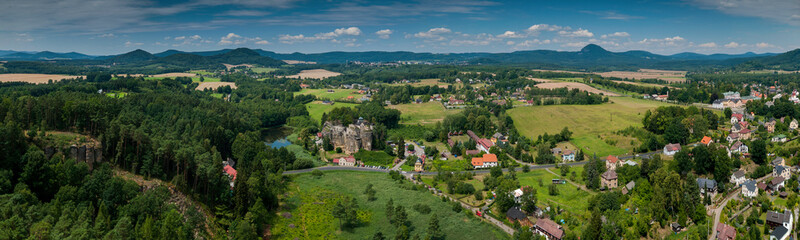 viewport Skalní castle and hermitage Sloup