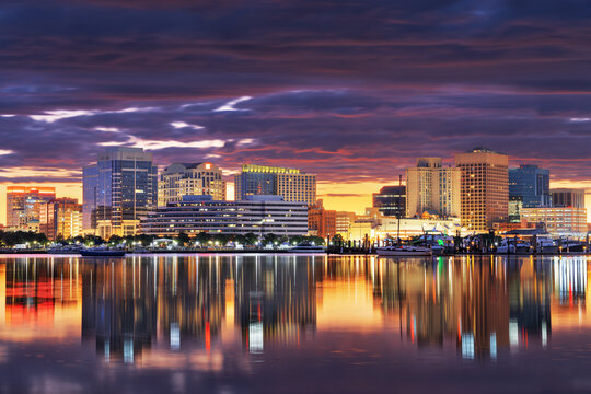 Norfolk, Virginia, USA Downtown Skyline in the Morning