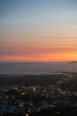 Fototapeta na wymiar Watching the sunset at Grizzly Peak in Berkeley, California