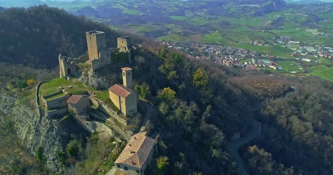 Aerial view of the Carpinete castle. It is one of the castles of the Matildic lands. Carpineti, Reggio Emilia province, Emilia Romagna, Italy, Europe