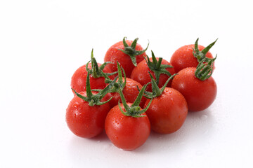 新鮮なミニトマト　白背景