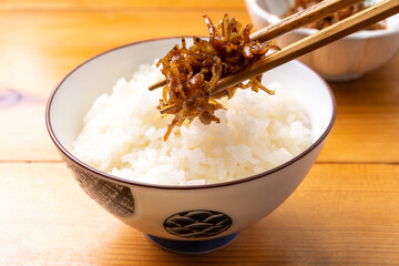 白ごはんと生姜とちりめんじゃこの佃煮