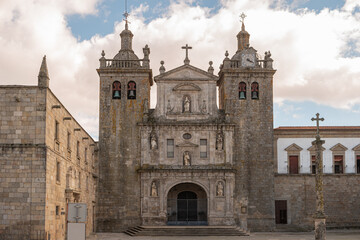 Fototapeta na wymiar View at the Cathedral and Cloister building in Viseu. The origins of the city of Viseu date back to the Celtic period.