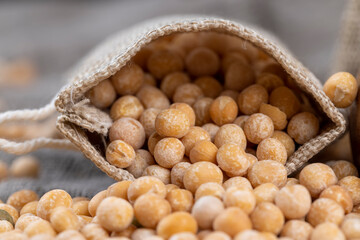 Round yellow peas for cooking porridge